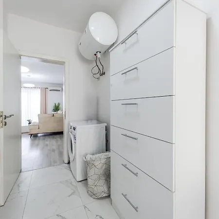 Apartamento Bllok Moni Resilience 2bedr Terrace *