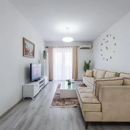 Bllok Moni Resilience 2bedr Terrace Apartamento *